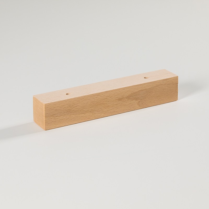 Pack de 4 tacos de madera para sofás, muebles o camas.